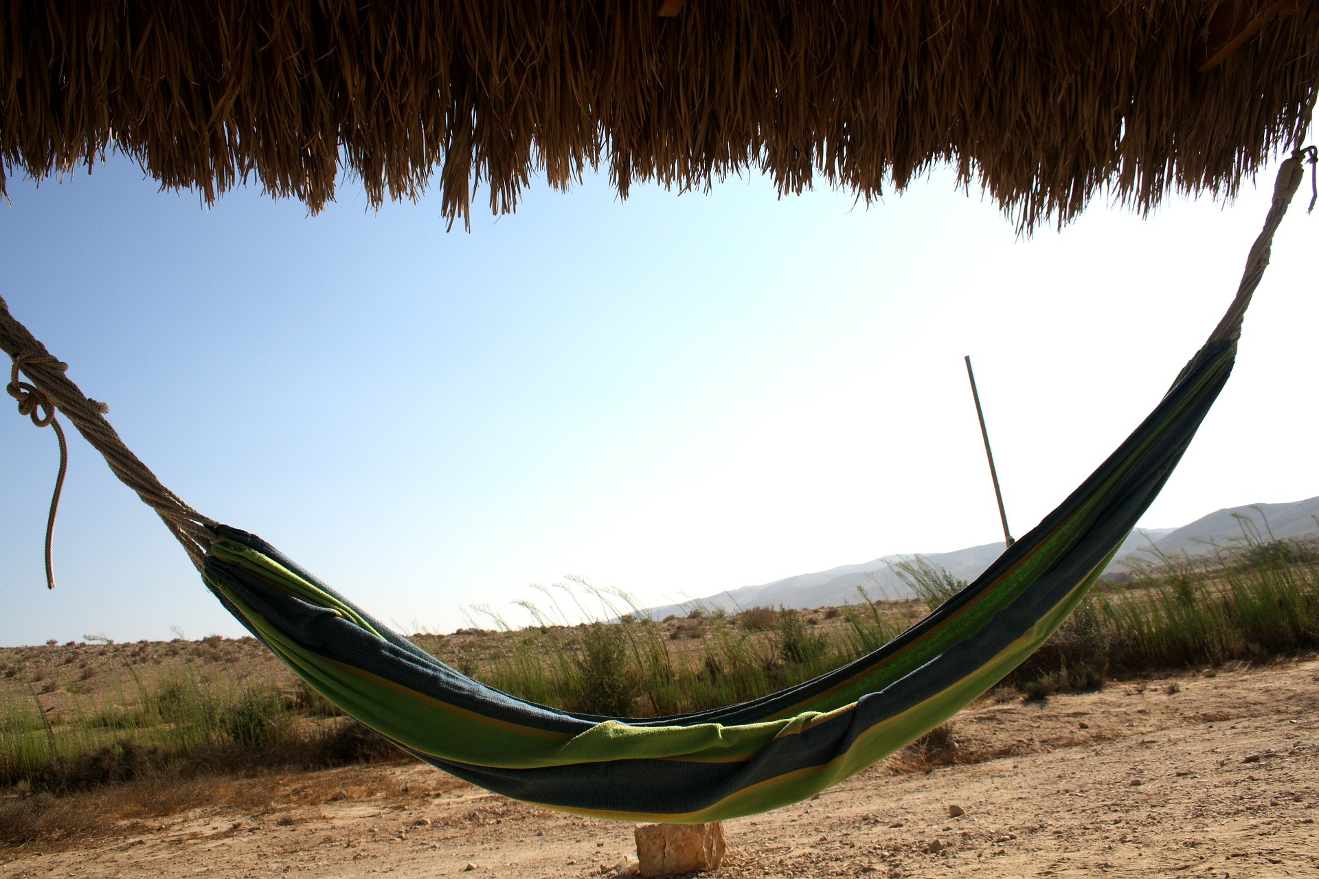 hammock-249136_1920.jpg